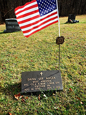 Military marker for Pfc. Dana Lee Rager in Maplewood Cemetery. Courtesy Cynthia Mullens